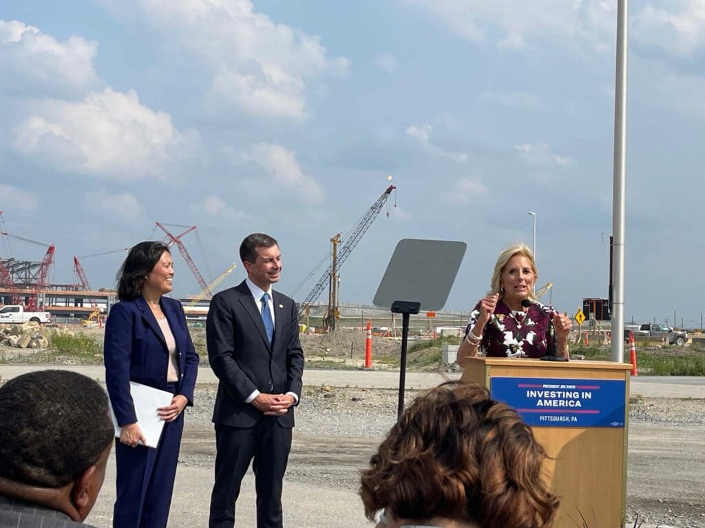 Image showing speakers at the White House event in Pittsburgh