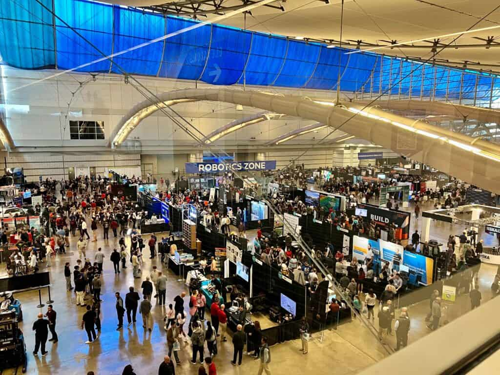 An image of Discovery Day showing booths and students