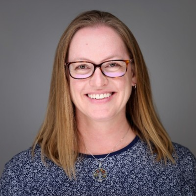 Headshot of Misty Dawson